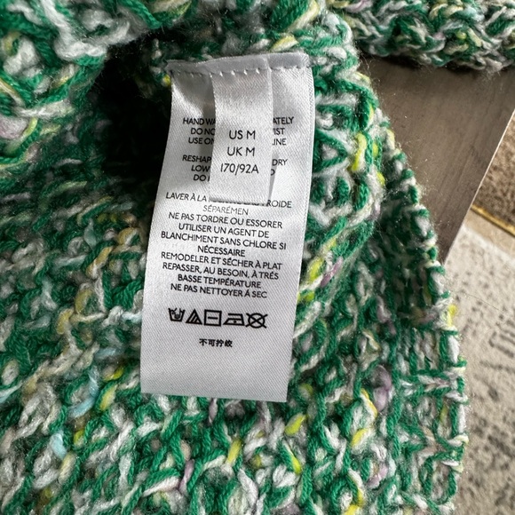 Kimchi Blue V-Neck Sweater in Green and Cream - Picture 4 of 7